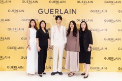 法国娇兰品牌挚友余承恩亲临南京德基 携御廷兰花金致焕采系列,科技淬炼驻龄能量,点燃年轻光蕴